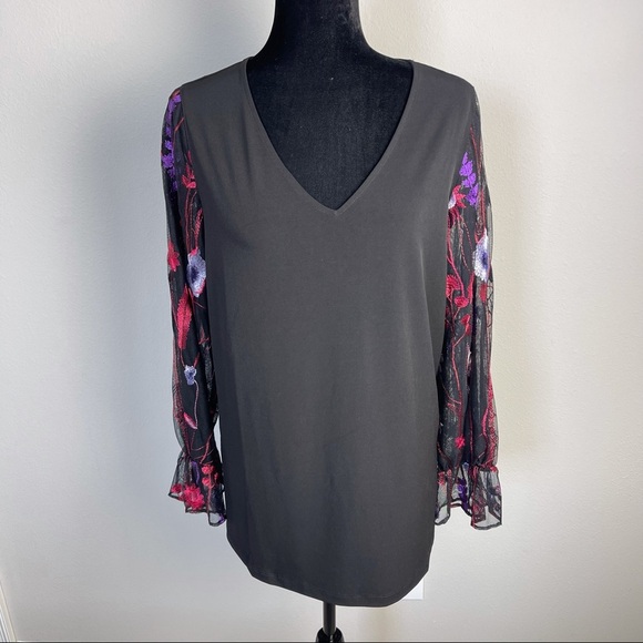 Susan Graver black sheer embroidered sleeve v-neck side slit blouse top size M - Picture 3 of 15
